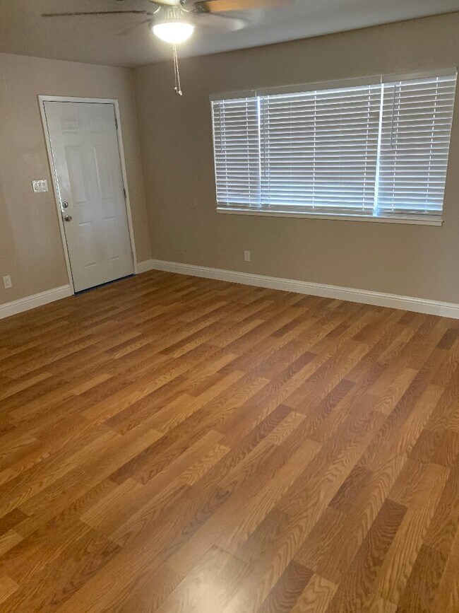 Living Room - 19041 Rio Verde St
