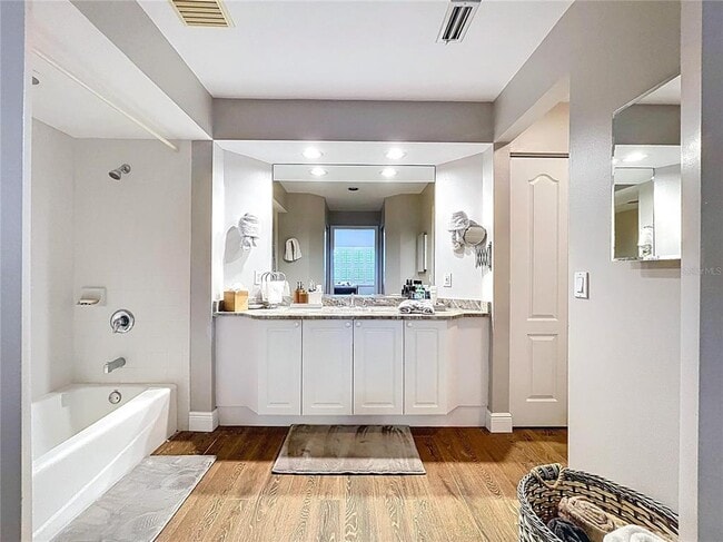 Building Photo - 3803 54th Dr W