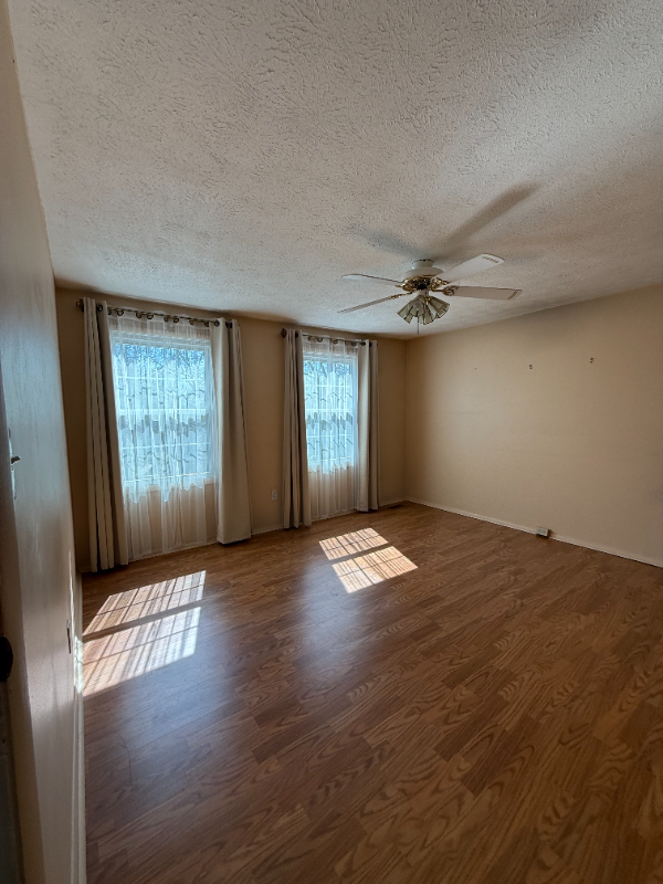 Building Photo - 100 Grouse Ct