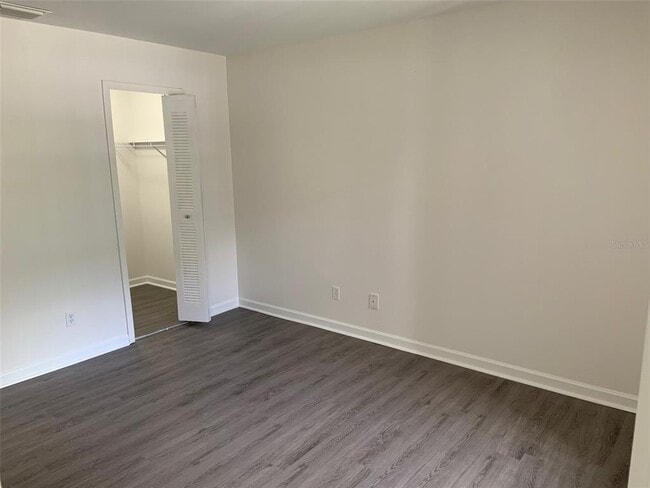 Building Photo - 4752 Walden Cir