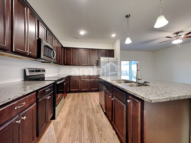 Building Photo - 11482 Fox Hollow Ct