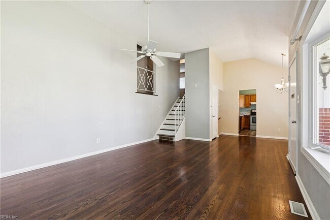 Building Photo - 301 Pepper Mill Ct