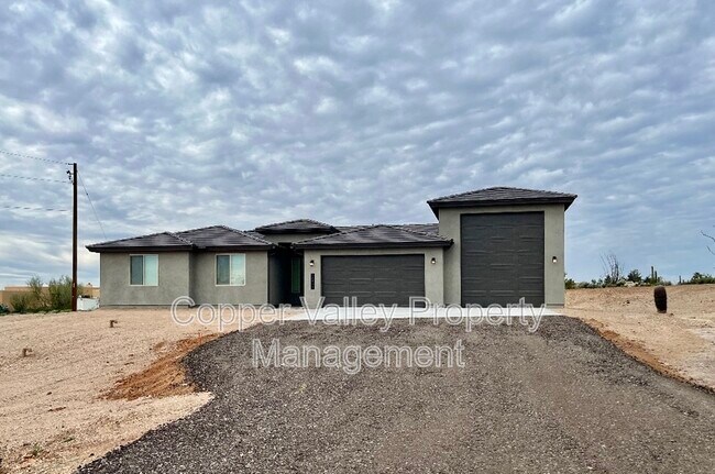 Building Photo - 38706 N 18th St