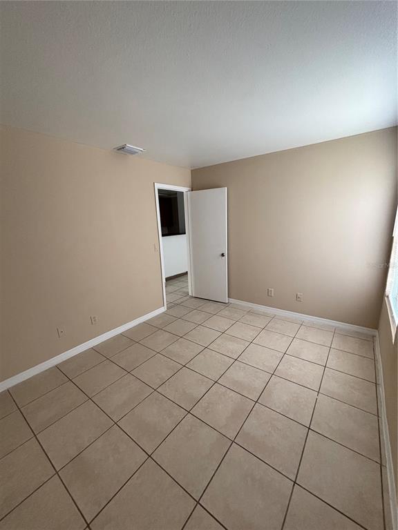 Building Photo - 4720 Walden Cir