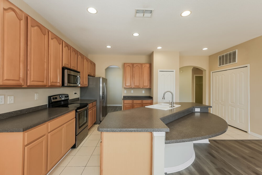 Building Photo - 12409 23rd St E