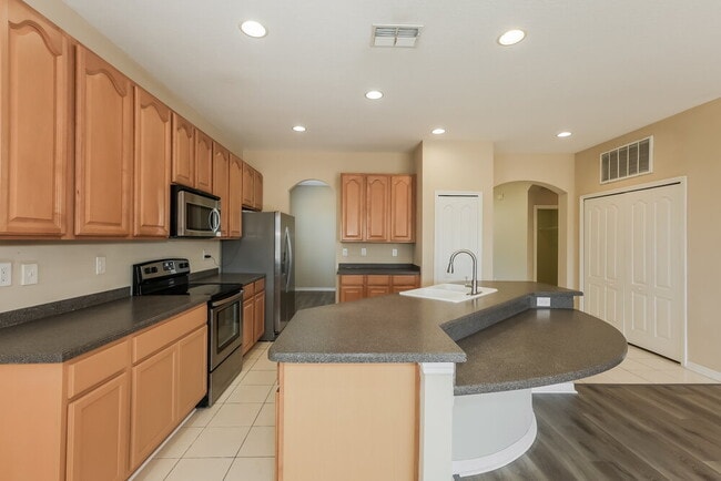 Building Photo - 12409 23rd St E