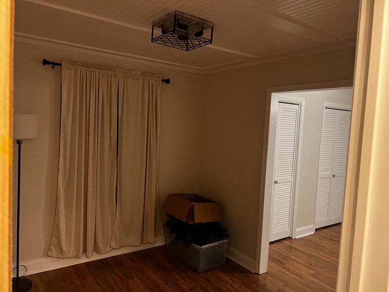 Building Photo - 129 Jean Dr