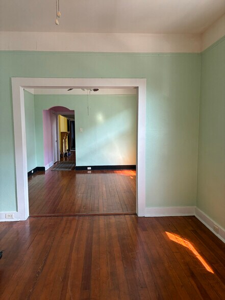 Building Photo - 1707 Frenchmen St