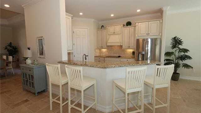 Building Photo - 17151 Cherrywood Ct