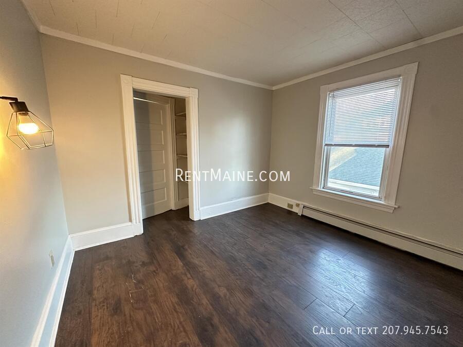 Building Photo - 99 Sanford St