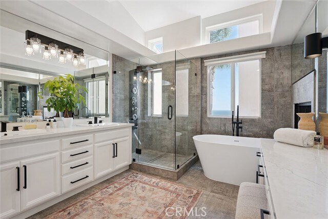 Building Photo - 6410 Lunita Rd