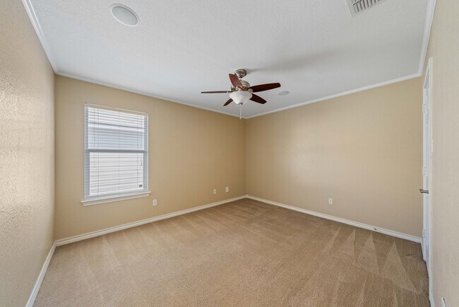 Building Photo - 146 Lindseys Cove