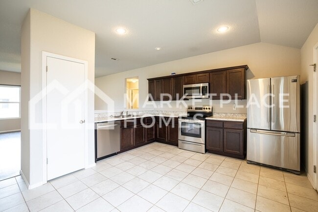 Building Photo - 825 NW 68th Ave