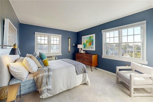 Building Photo - 43 Bullocks Point Ave