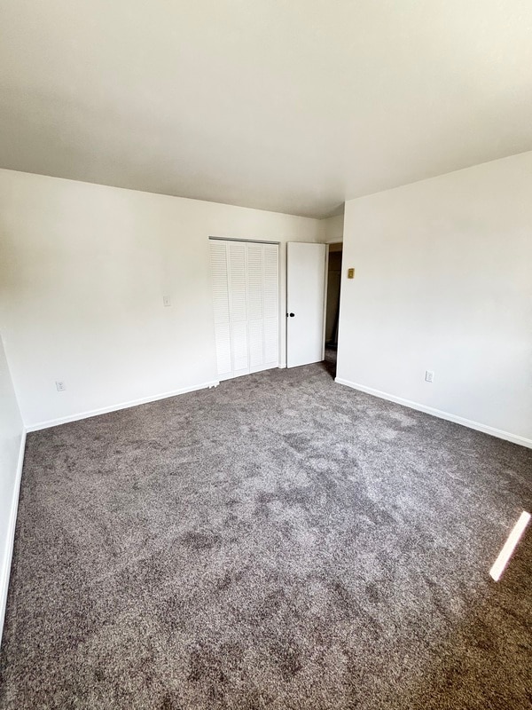 Building Photo - 447 Garland Cir