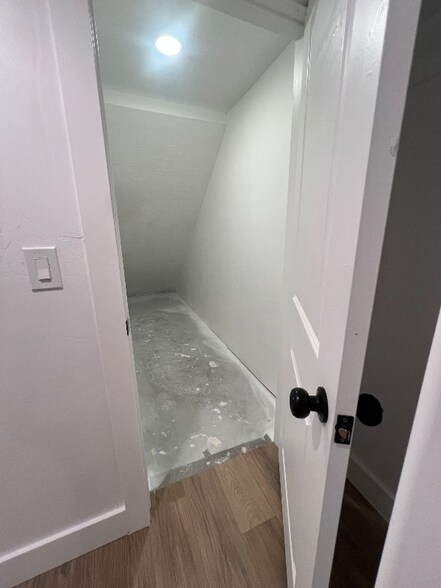 Building Photo - 3038 Red Fox Dr