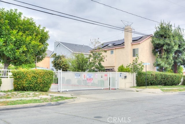 Building Photo - 13006 Parkview Dr