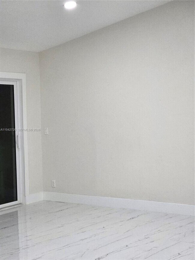 Building Photo - 3832 NW 107th Way