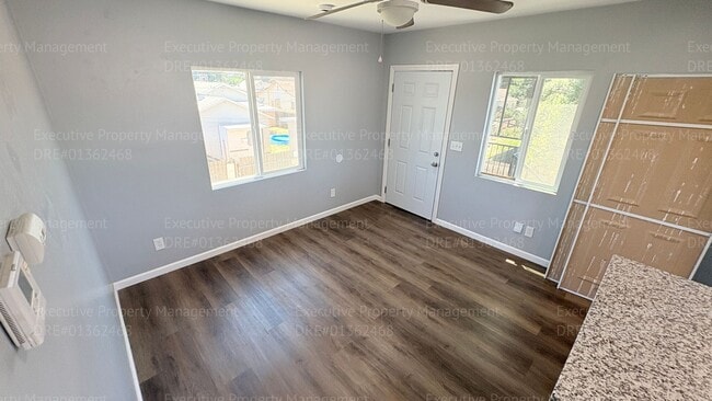 Building Photo - 303 El Tejon Ave