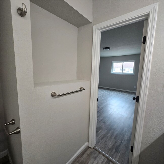 Building Photo - 8355 Nairn St