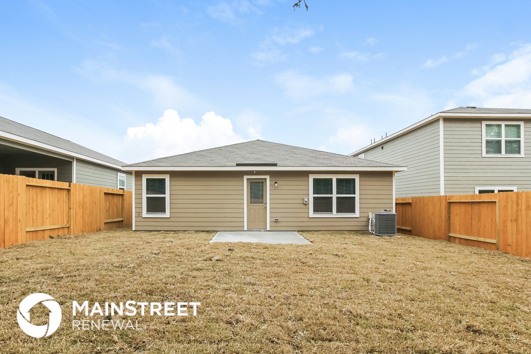 Building Photo - 27084 Leonardo Dr