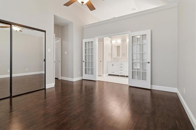 Building Photo - 9921 Carmel Valley Dr