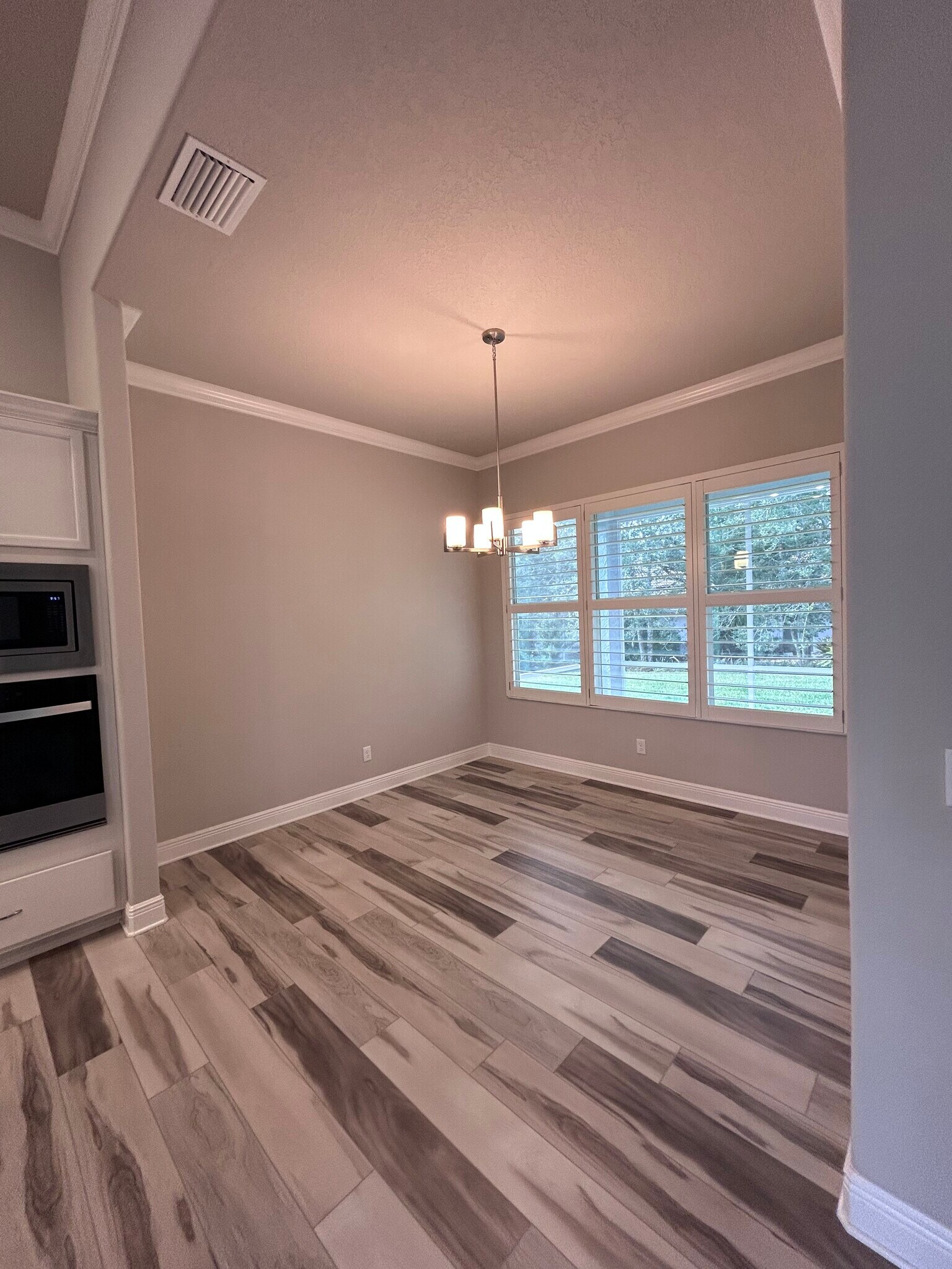 Building Photo - 1574 N Dimaggio Path