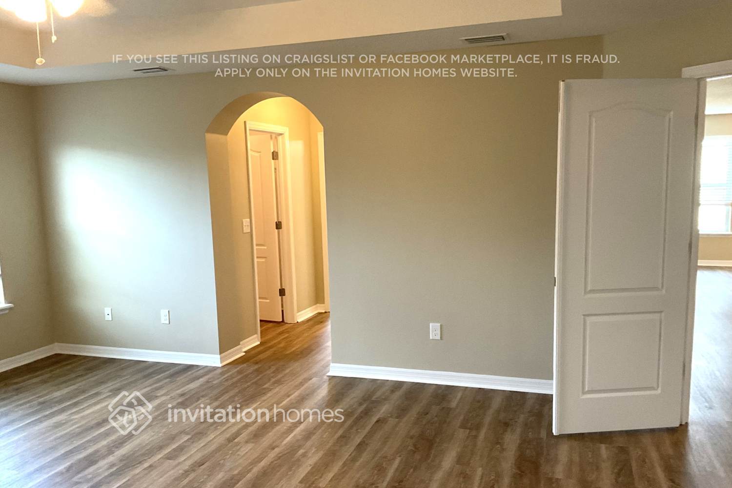 Building Photo - 13004 30th St E