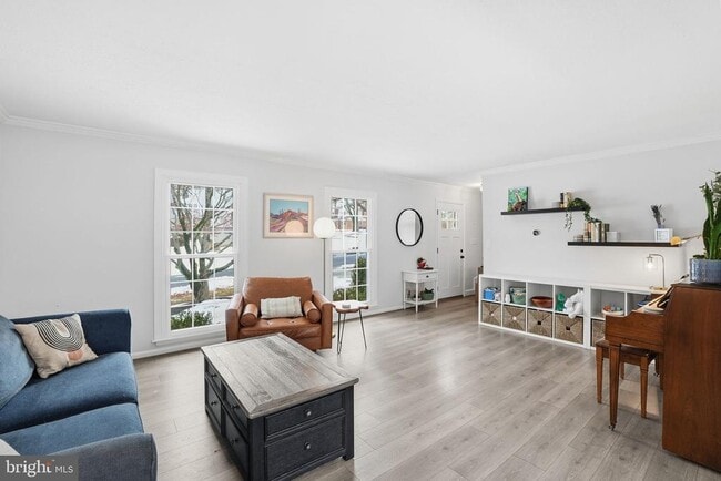 Building Photo - 2207 Victor Ct