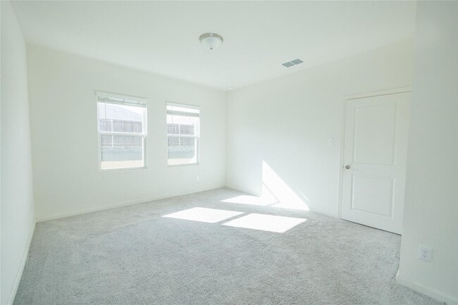 Building Photo - 713 Cedar Elm Dr