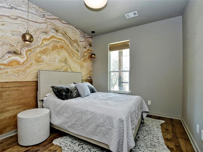 Building Photo - 3600 McGregor Ln