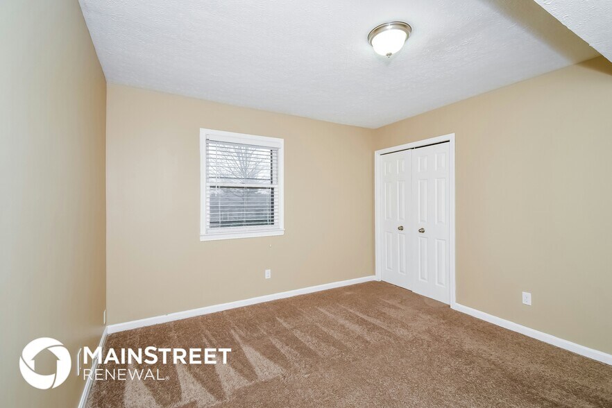 Building Photo - 4738 Shenandoah Dr