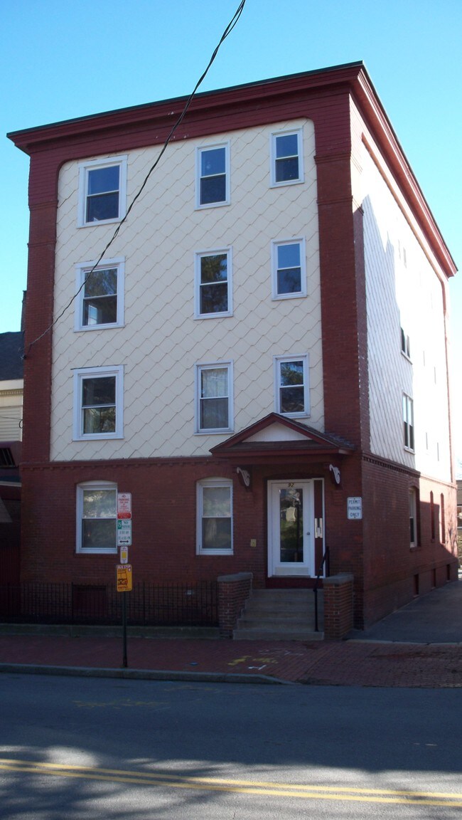 92 Danforth St 92 Danforth St Portland ME 04101 Apartment Finder