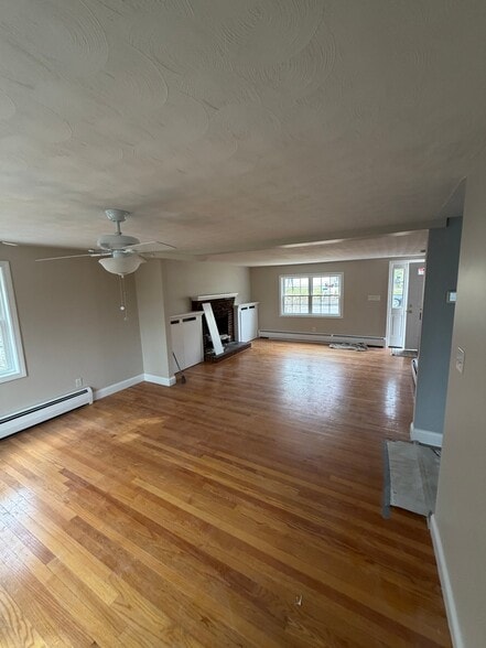 Building Photo - 51 Edgeworth St