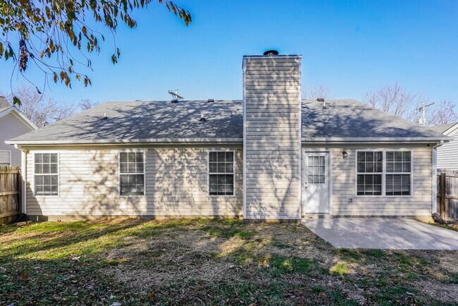 Building Photo - 849 Lavergne Ln