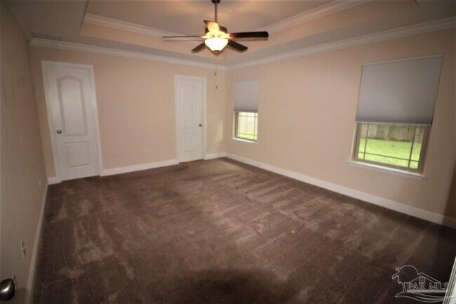 Building Photo - 632 Edith Ln