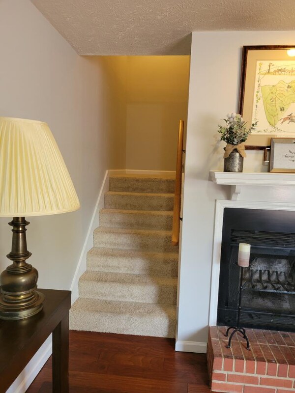 Building Photo - 126 Park Ave SE