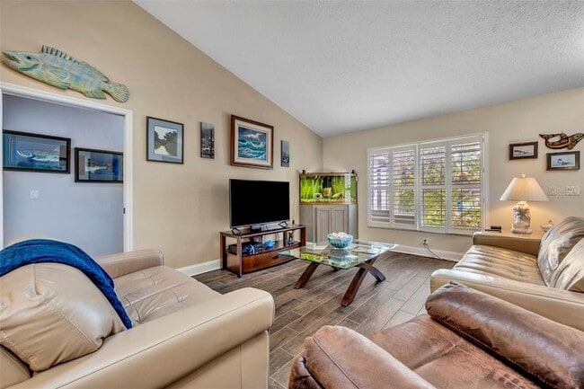 Building Photo - 11768 W Riverhaven Dr