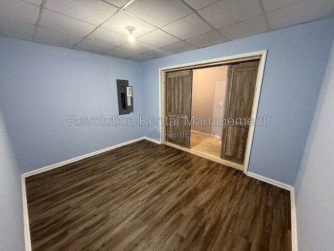 Building Photo - 1009 Fable Ln