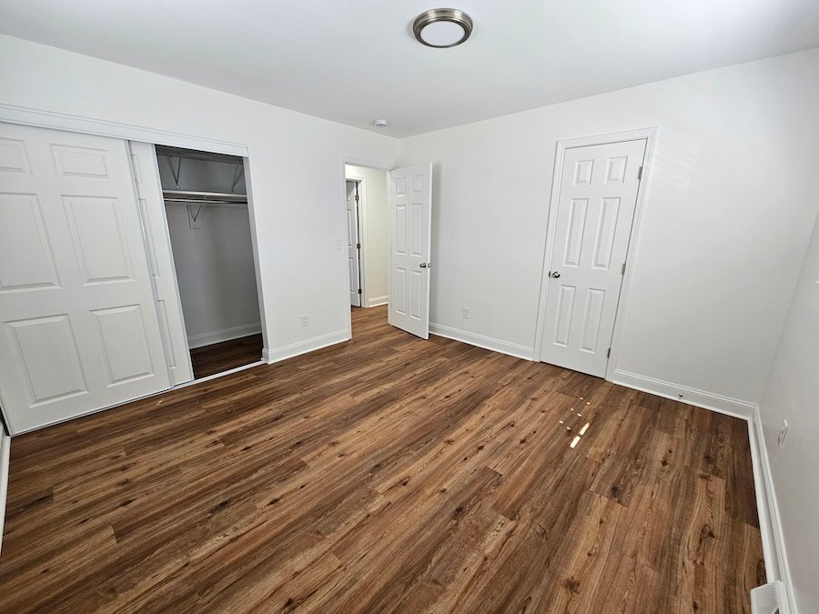 Building Photo - 61 Edwards Ave