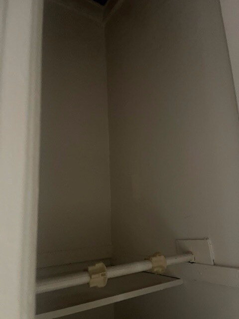 Building Photo - 296 E 92nd St