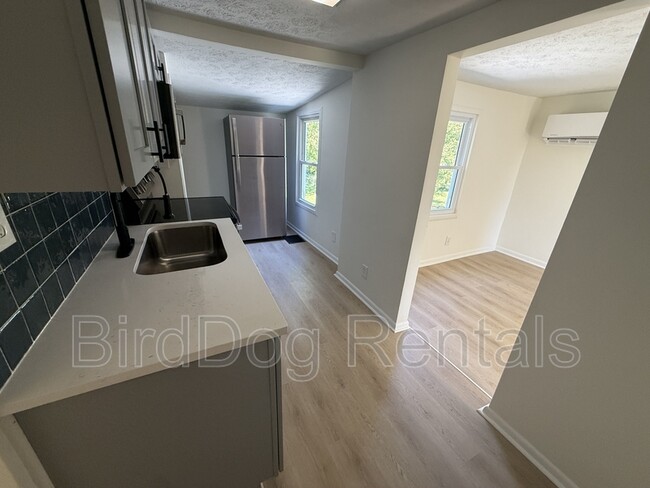 Building Photo - 103 Garden Heights Ave