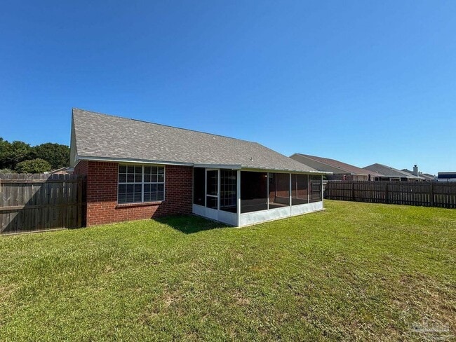 Building Photo - 1519 Sandcliff Dr