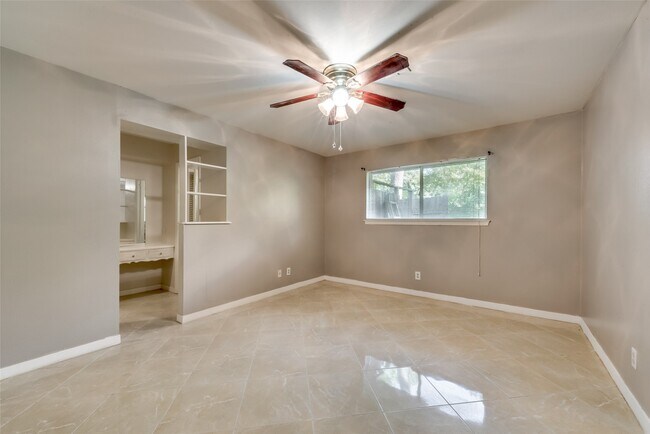 Building Photo - 1522 Baggett Ln