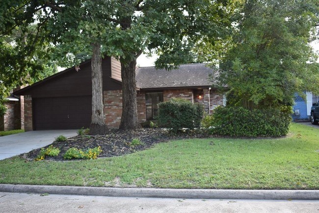 Building Photo - 4006 Sweet Gum Trail