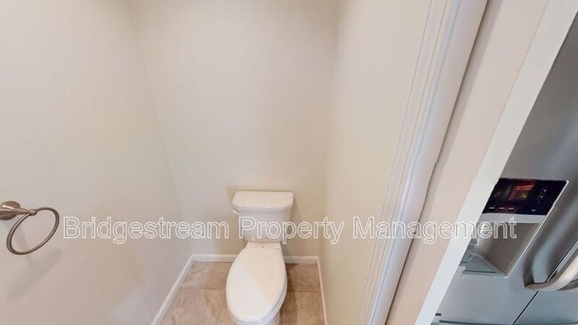 Building Photo - 355 Bishea Ct