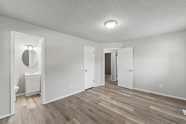 Building Photo - newly renovated 3 bed in Moore