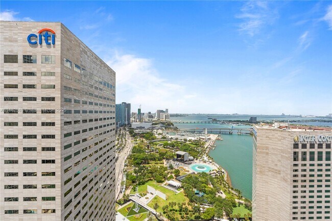 Building Photo - 325 S Biscayne Blvd