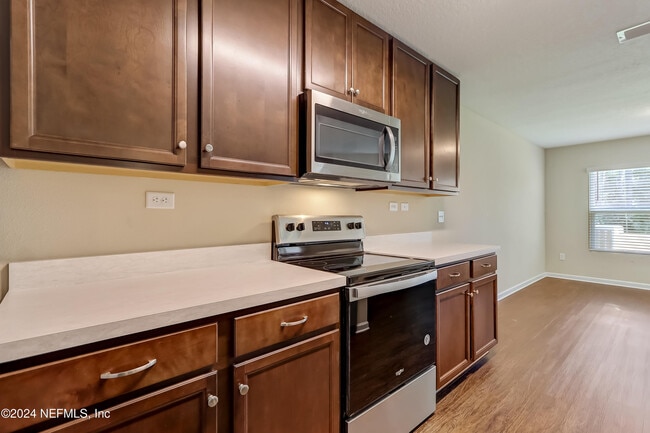 Building Photo - 11168 Watkins Ct