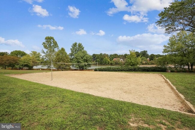 Building Photo - 10121 Watkins Mill Pl